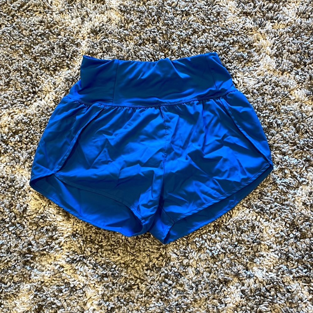 Love tree shorts